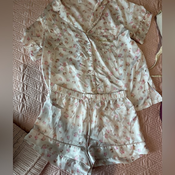Victoria’s Secret satin shorts pajama set Floral Bridemaid logo - Picture 2 of 7